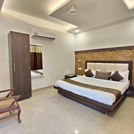 Hotel The Grandpark Amritsar Exterior photo