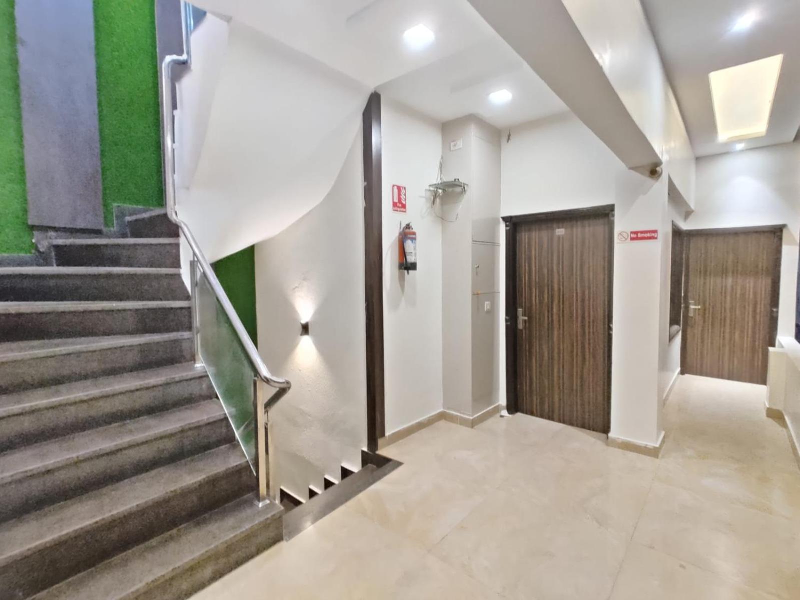 Hotel The Grandpark Amritsar Exterior photo
