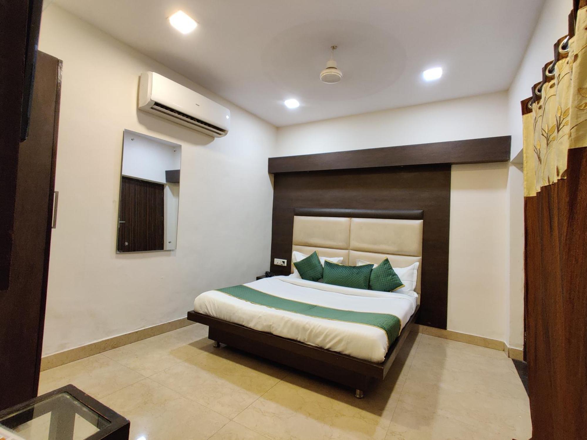Hotel The Grandpark Amritsar Exterior photo
